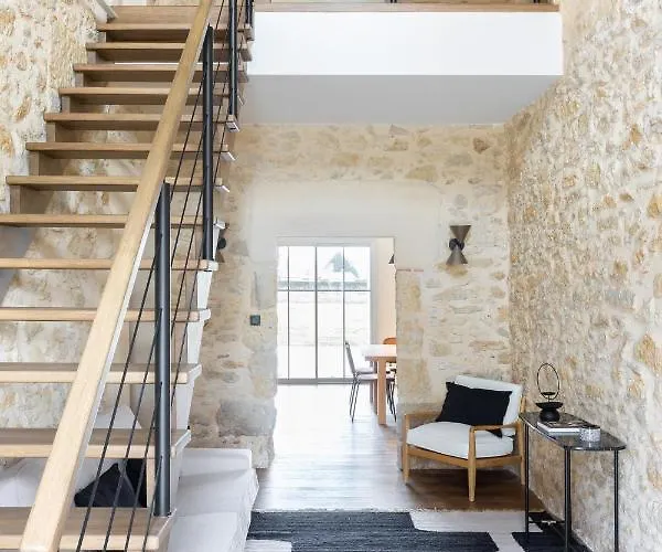 Chateau De Callac בית הארחה