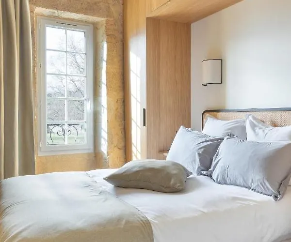 Chateau De Callac בית הארחה 4*